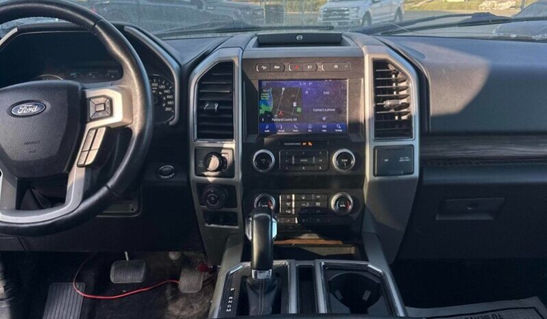 
								2019 Ford F-150 Lariat full									