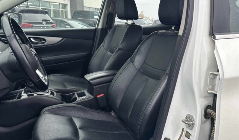 
								2020 Nissan Qashqai SL full									