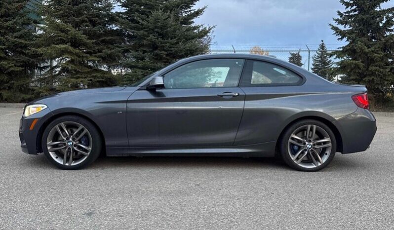2016 BMW 2-Series M235i xDrive full