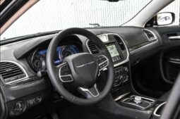 
										2023 Chrysler 300 Series Touring L full									