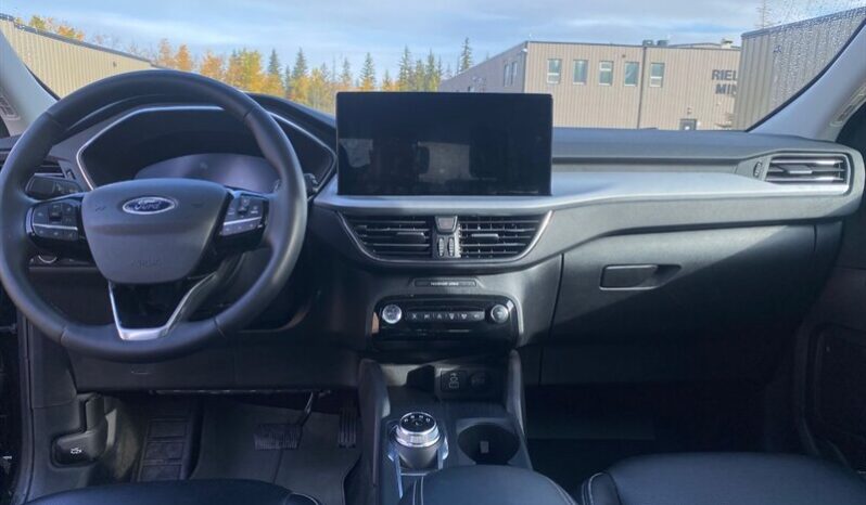
								2024 Ford Escape Platinum full									