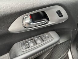 
										2023 Chrysler Pacifica Touring L Sunroof S package full									