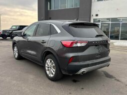 
										2020 Ford Escape SE full									