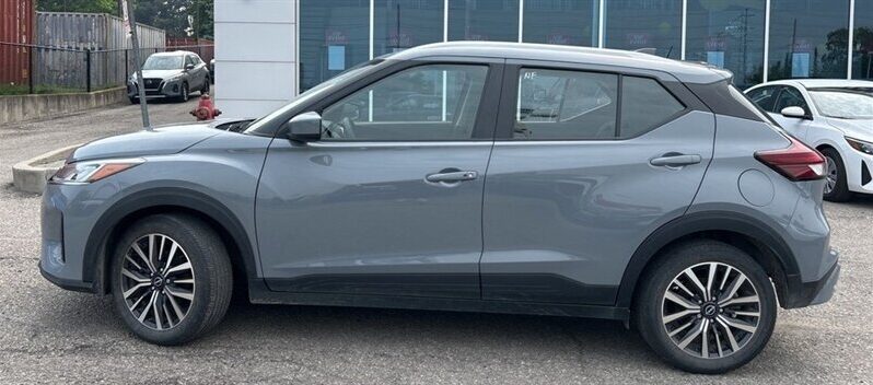 2024 Nissan Kicks SV full