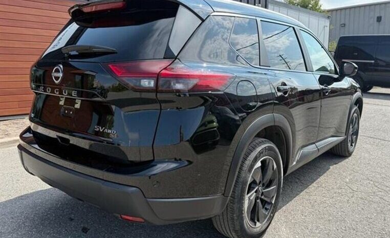 
								2024 Nissan Rogue SV Moonroof full									