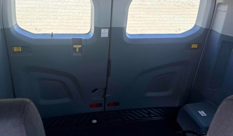 
								2019 Ford Transit 150 T-150 130″ Low Roof 8 Pass full									
