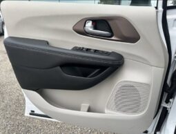 
										2024 Chrysler Grand Caravan SXT full									