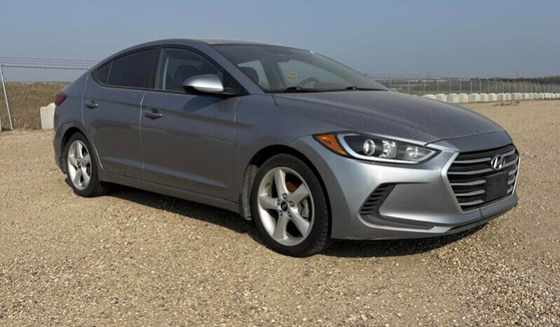 
								2017 Hyundai Elantra L full									