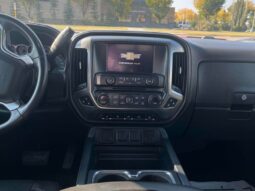 
										2018 Chevrolet Silverado 1500 LTZ full									