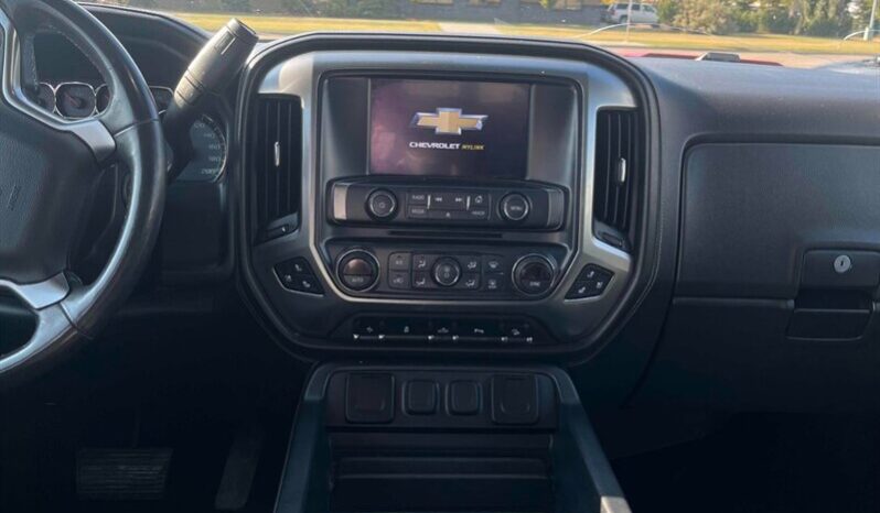 
								2018 Chevrolet Silverado 1500 LTZ full									