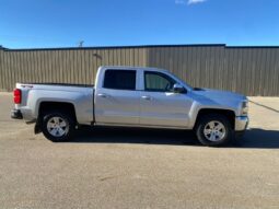 2018 Chevrolet Silverado 1500 LT full