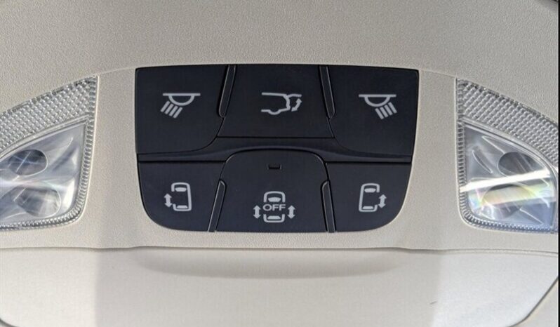 
								2024 Chrysler Grand Caravan SXT full									