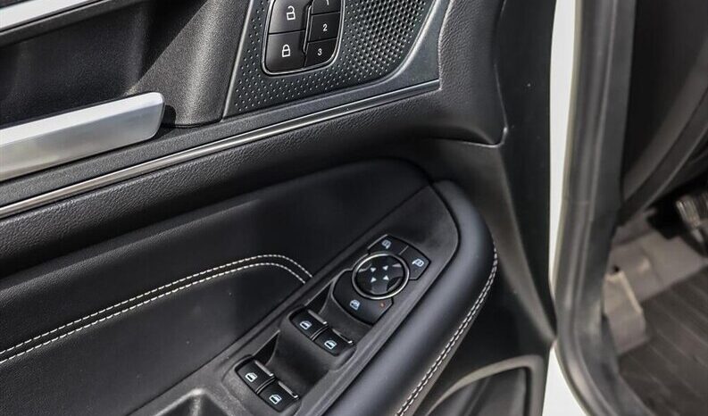 
								2024 Ford Edge Titanium Sunroof full									