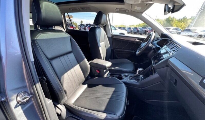 2024 Volkswagen Tiguan SE 4Motion Leather Sunroof full
