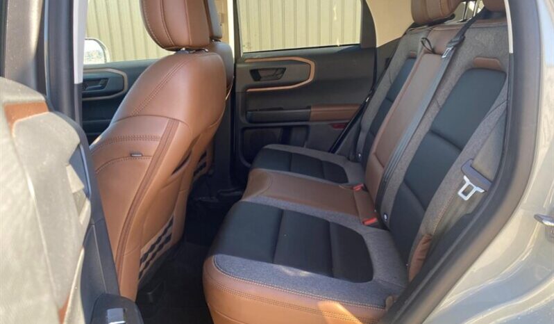 
								2024 Ford Bronco Sport Outer Banks full									