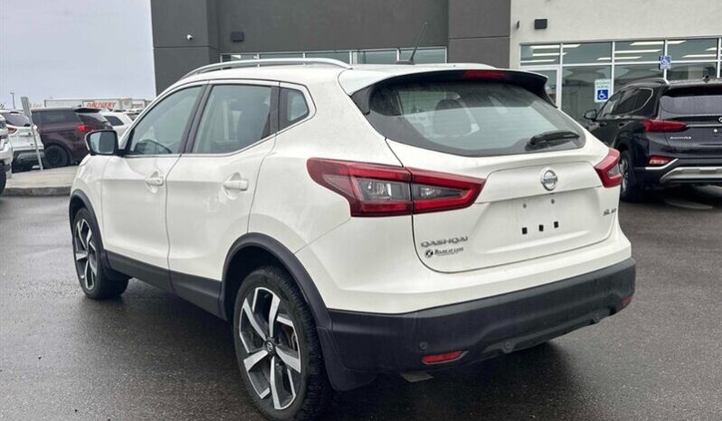 
								2020 Nissan Qashqai SL full									