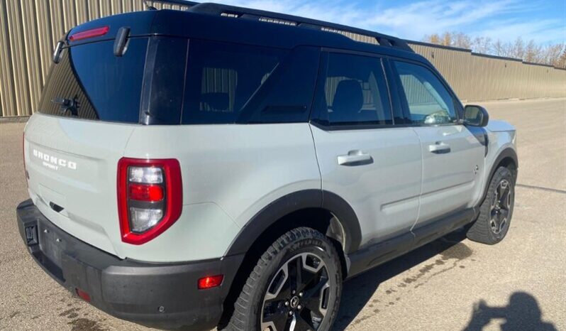 
								2024 Ford Bronco Sport Outer Banks full									
