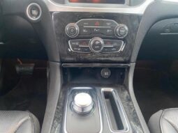 
										2023 Chrysler 300 Series Touring L full									