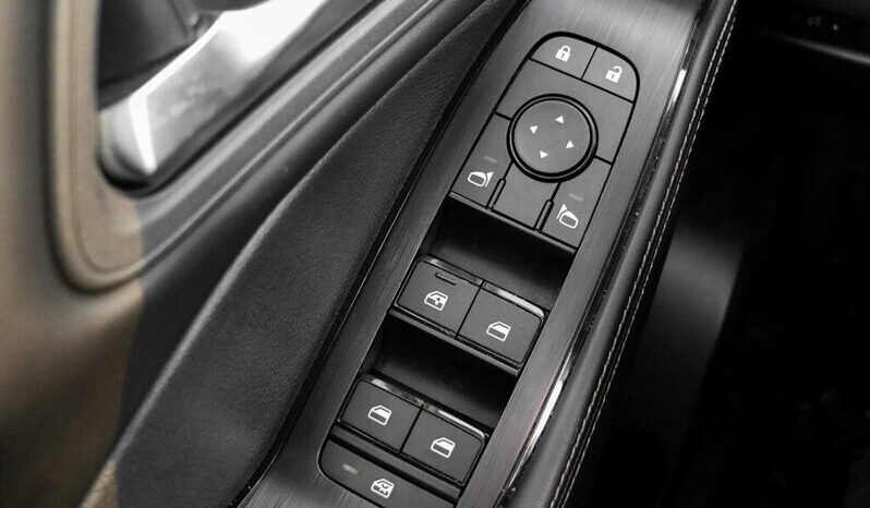 
								2024 Nissan Rogue SV Moonroof full									