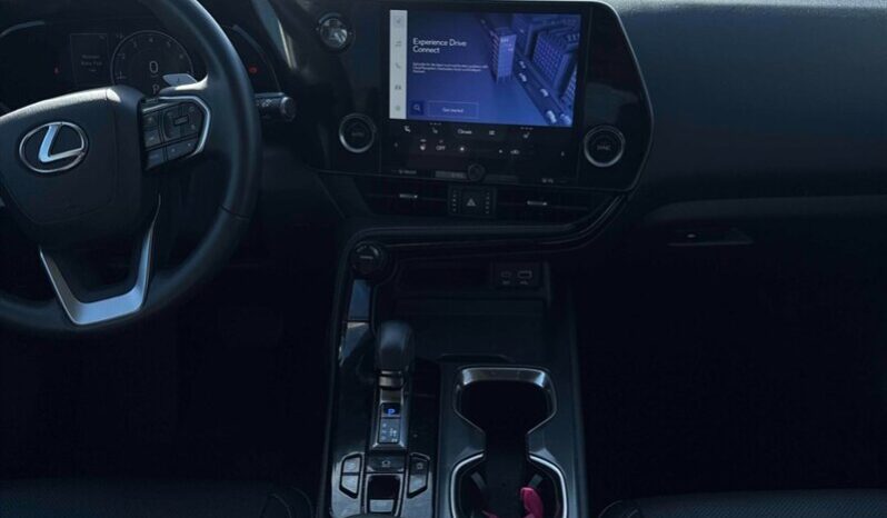 
								2024 Lexus NX 250 full									