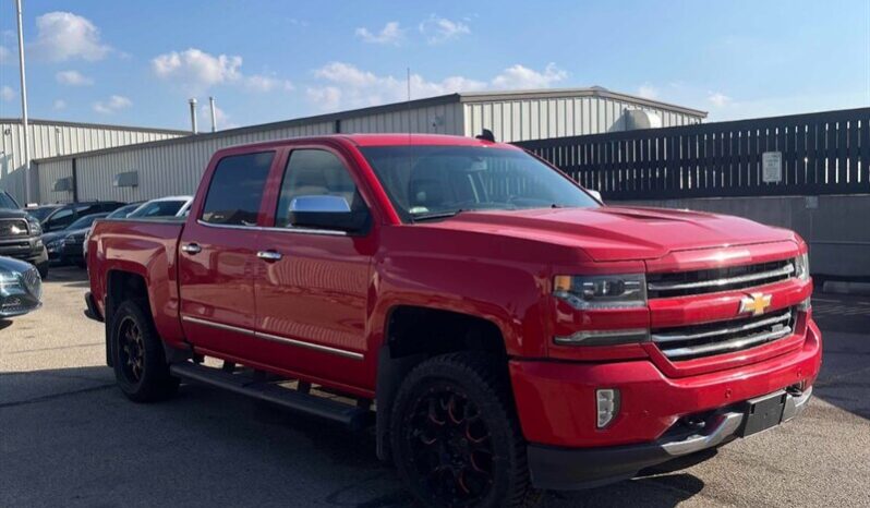 
								2018 Chevrolet Silverado 1500 LTZ full									