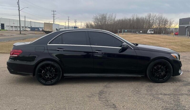 
								2016 Mercedes-Benz E-Class E 400 4MATIC full									