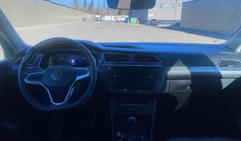 
								2024 Volkswagen Tiguan 2.0T Comfortline 4Motion Leather Sunroof full									