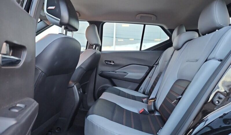 
								2024 Nissan Kicks SR Premium full									