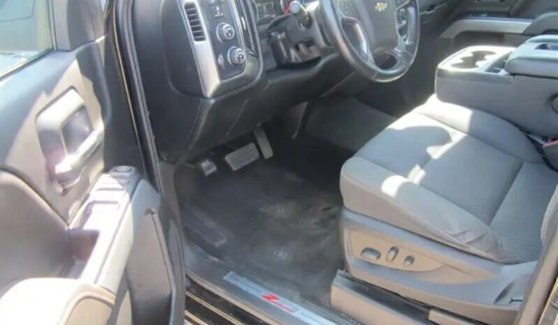 
								2018 Chevrolet Silverado 1500 LT Z71 full									