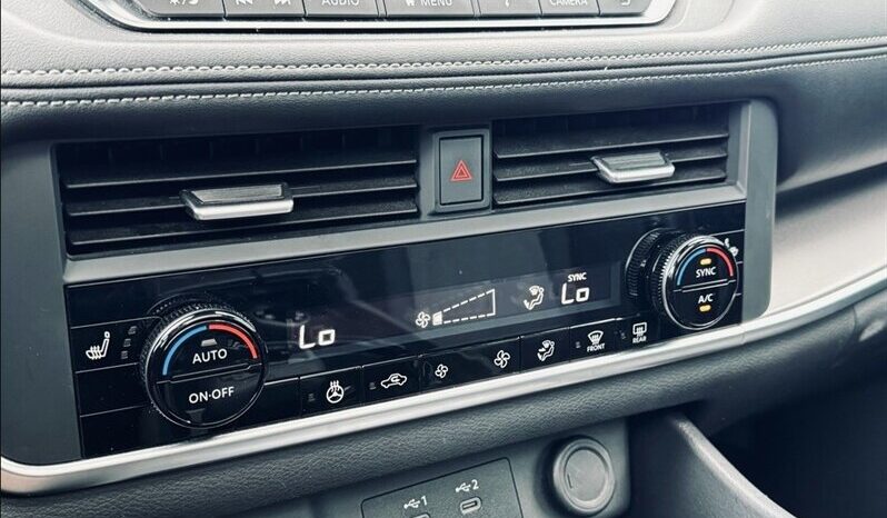 
								2024 Nissan Rogue SV Premium Moonroof full									