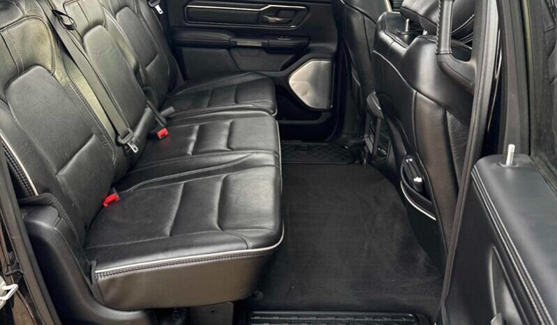 
								2020 RAM 1500 Limited Black Package full									