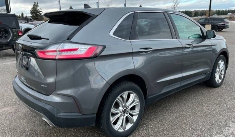 
								2024 Ford Edge Titanium Moonroof full									