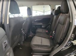 
										2020 Mitsubishi Outlander ES full									