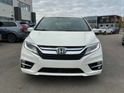 
										2019 Honda Odyssey Touring full									