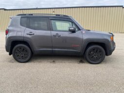 
										2018 Jeep Renegade Trailhawk full									