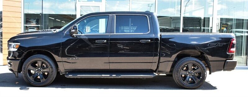 
								2023 RAM 1500 Sport GT eTorque Hemi full									