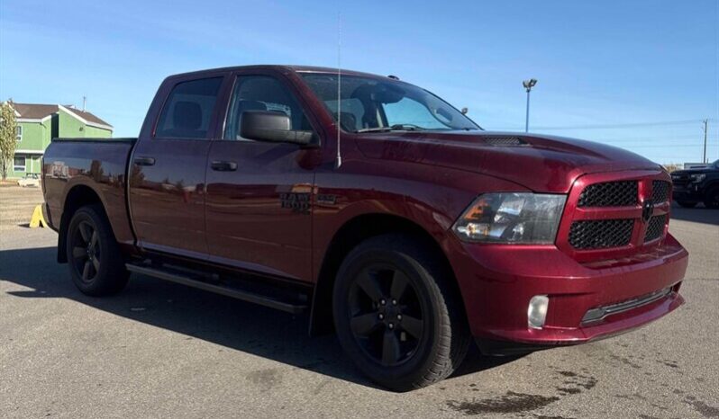 
								2021 RAM 1500 Classic Express full									