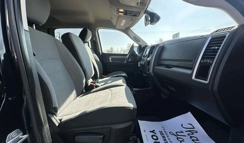 
								2022 RAM 1500 SLT full									