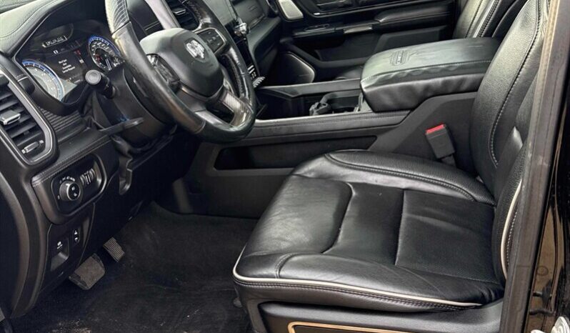 
								2020 RAM 1500 Limited Black Package full									