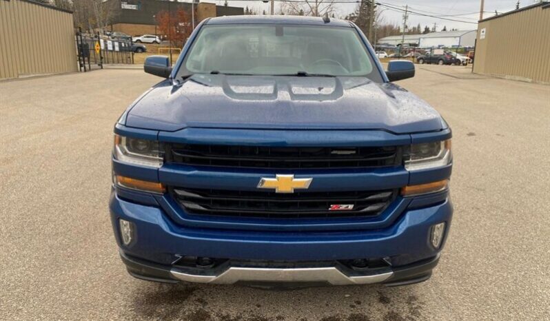 
								2018 Chevrolet Silverado 1500 LT Z-71 full									