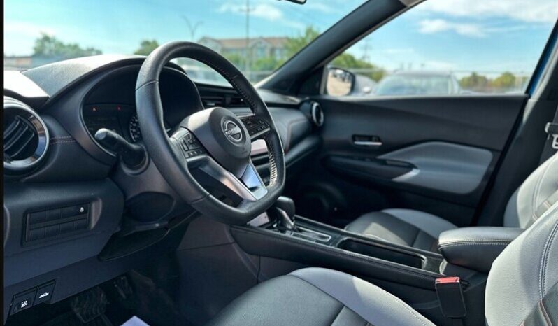 
								2024 Nissan Kicks SR Premium full									