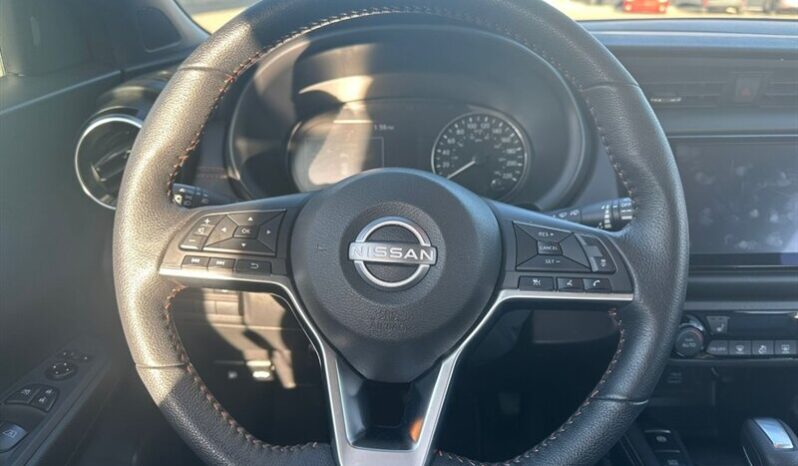 
								2024 Nissan Kicks SR Premium full									