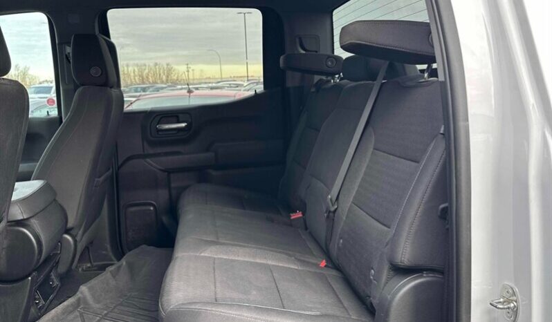 
								2023 Chevrolet Silverado 1500 Custom full									