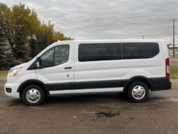 
										2020 Ford Transit 150 XLT full									