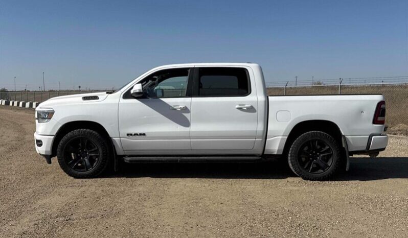 
								2022 RAM 1500 Sport full									