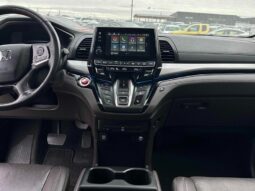 
										2019 Honda Odyssey Touring full									