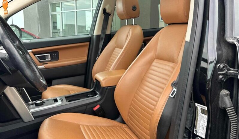 
								2018 Land Rover Discovery Sport HSE Luxury full									