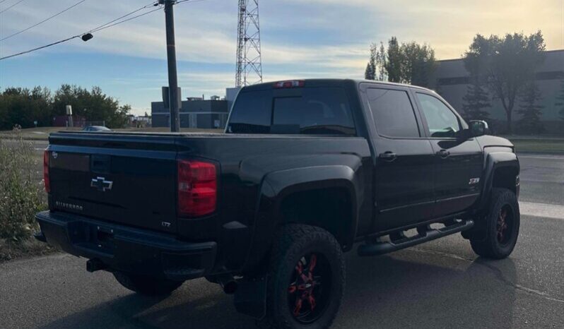 
								2015 Chevrolet Silverado 1500 LTZ full									