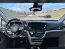 
										2024 Chrysler Grand Caravan SXT full									