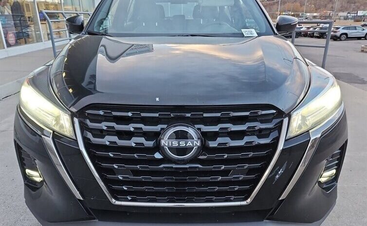 
								2024 Nissan Kicks SR Premium full									